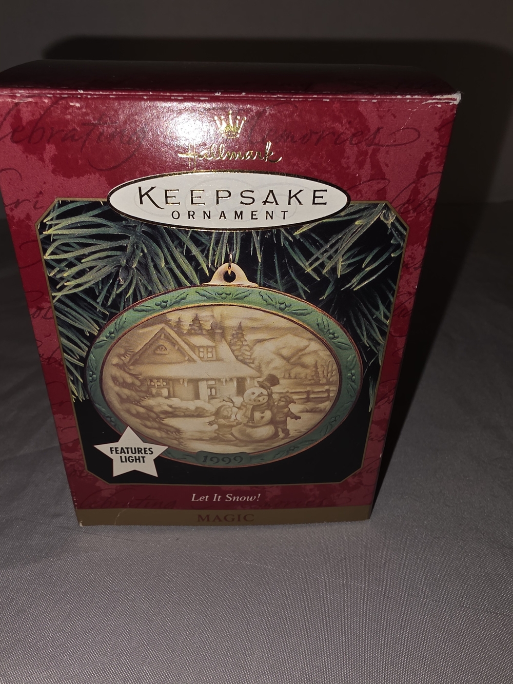 Hallmark Keepsake Ornament — Green & Cream 'Let It Snow!' Holiday Scene